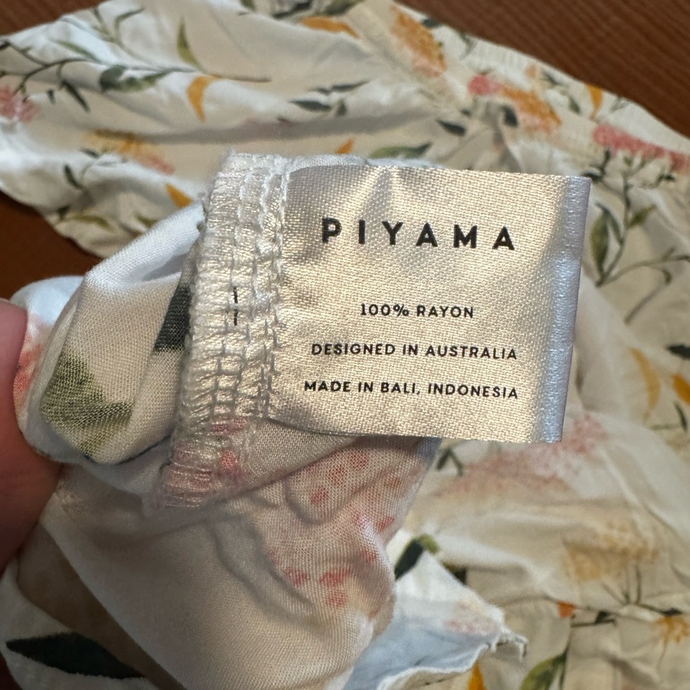 Women's Floral Pajama Set - White Piyama sz Small